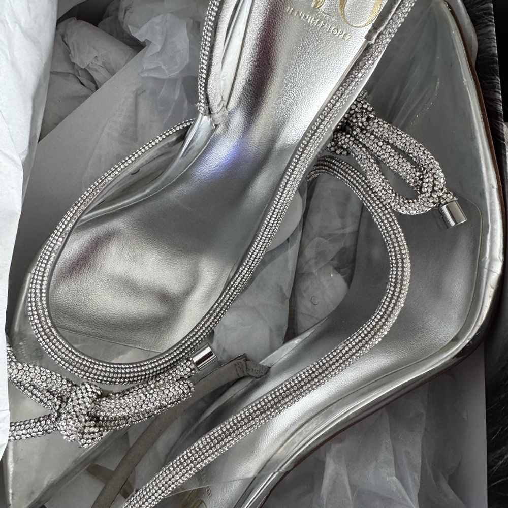 Jennifer Lopez Silver Rhinestone Sandals - Picture 4 of 5